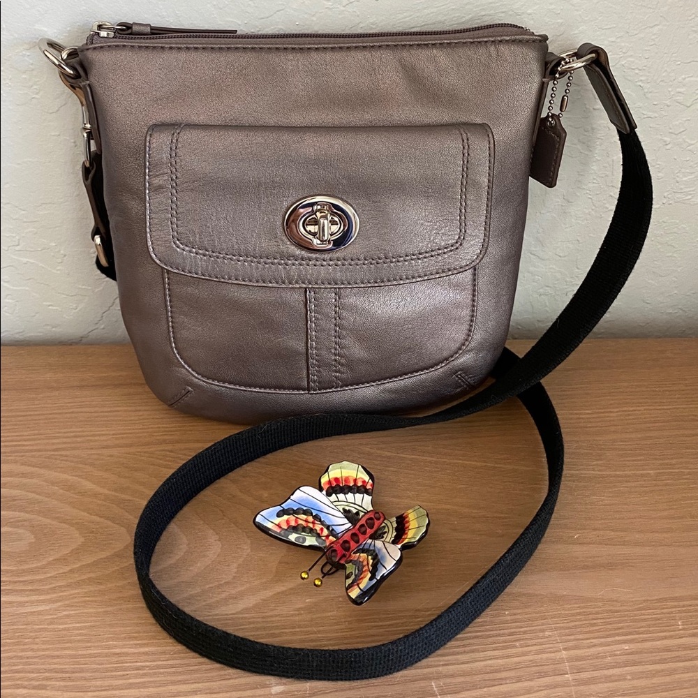 *NWOT* COACH Crossbody Platinum Bag